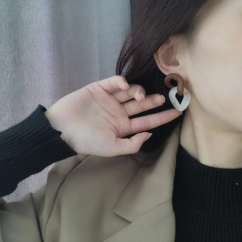 

2021 New Fashion Acrylic Chain Drop Earrings S925 Needle Geometric Earring for Women Vintage Pendientes Exaggerated Jewelry