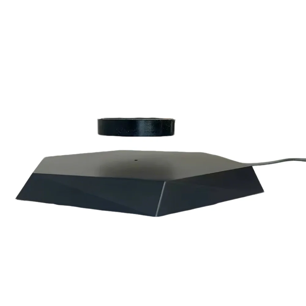 

Левитирующий дисплей из пластика