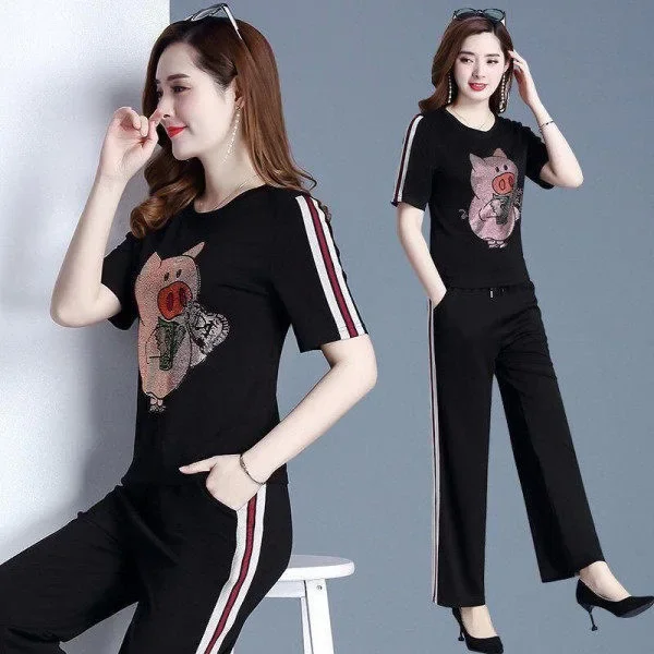 Модный повседневный спортивный костюм женский летний свободный крой большие