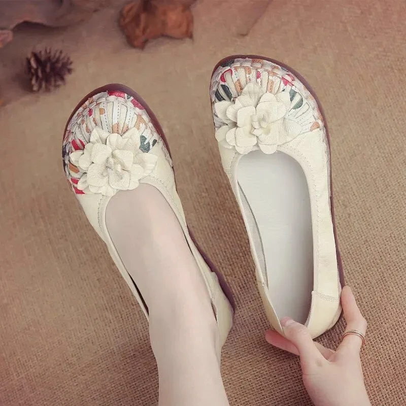 

Retro Designer Elegant Shoes Women's Slip On Genuine Leather Flats Woman Loafers Luxury Wide Fit Flower Shoes Flower Moccasins