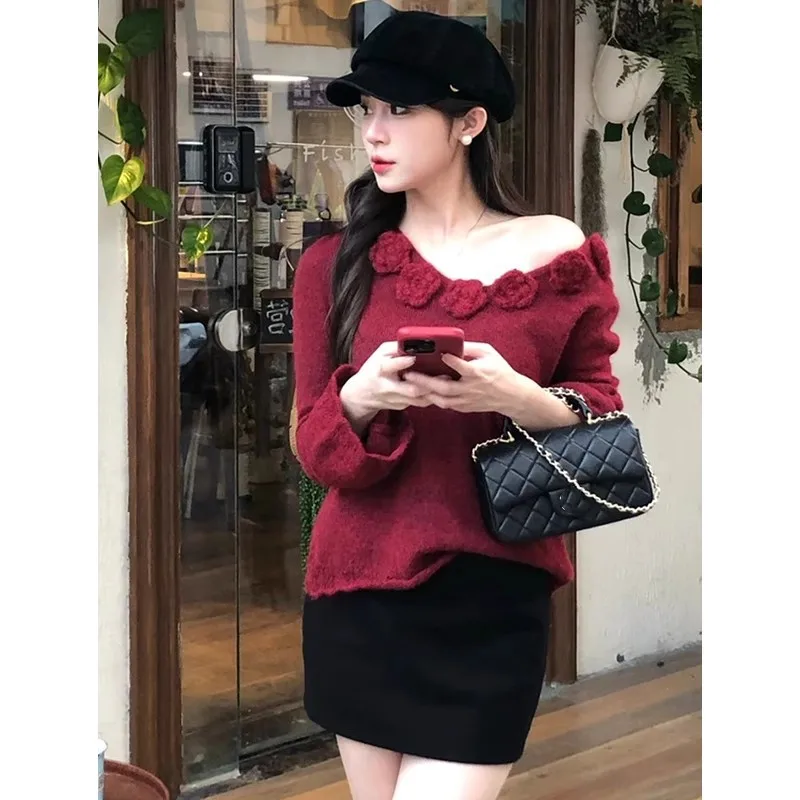 Korean Series Christmas Red V-neck Flower Sweater Women Autumn and Winter Inner wear Top Unique Chic Slim fit Bell Sleeve Knit