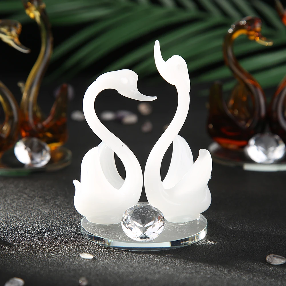 

Colorful Crystal Swan Figurines Diamond Simple Handmade Ornaments DIY Arts Present Props Romantic Home Auto Decoration