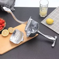 2022 hot products with high sales volume manual juice squeezer machine boat shape squeeze fruit kitchen bar gadget household too