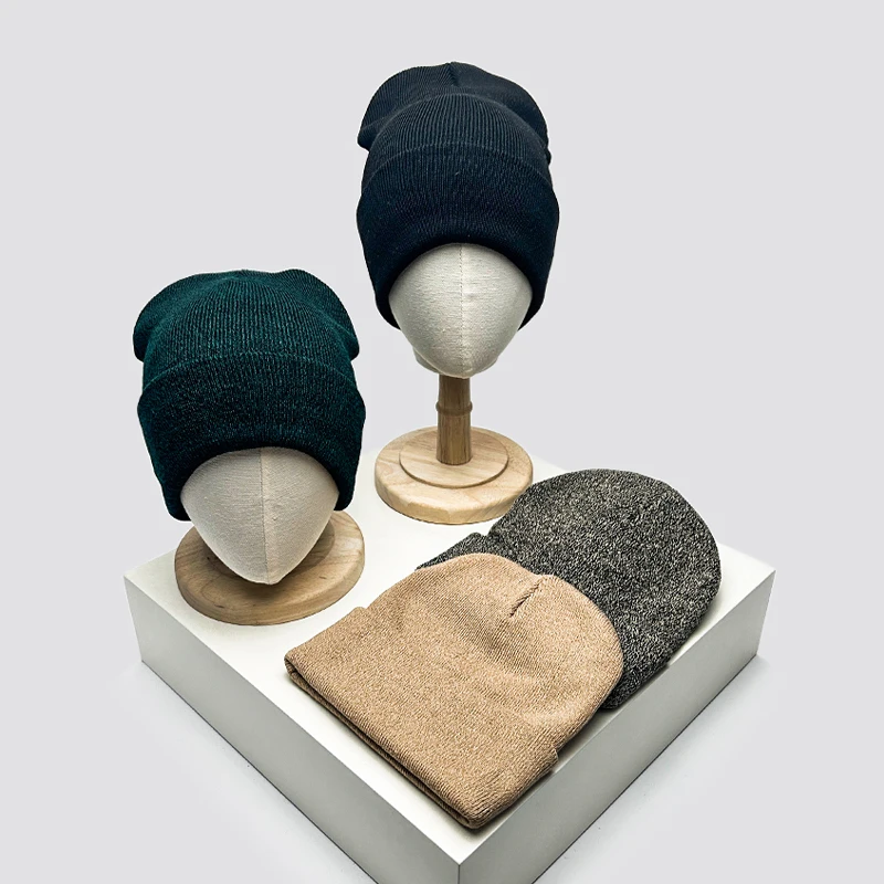 Autumn and Winter New Unisex British Retro Solid Knitted Hats Warm Outdoor Versatile Casual Beanies Simple Fashion Couple Soft