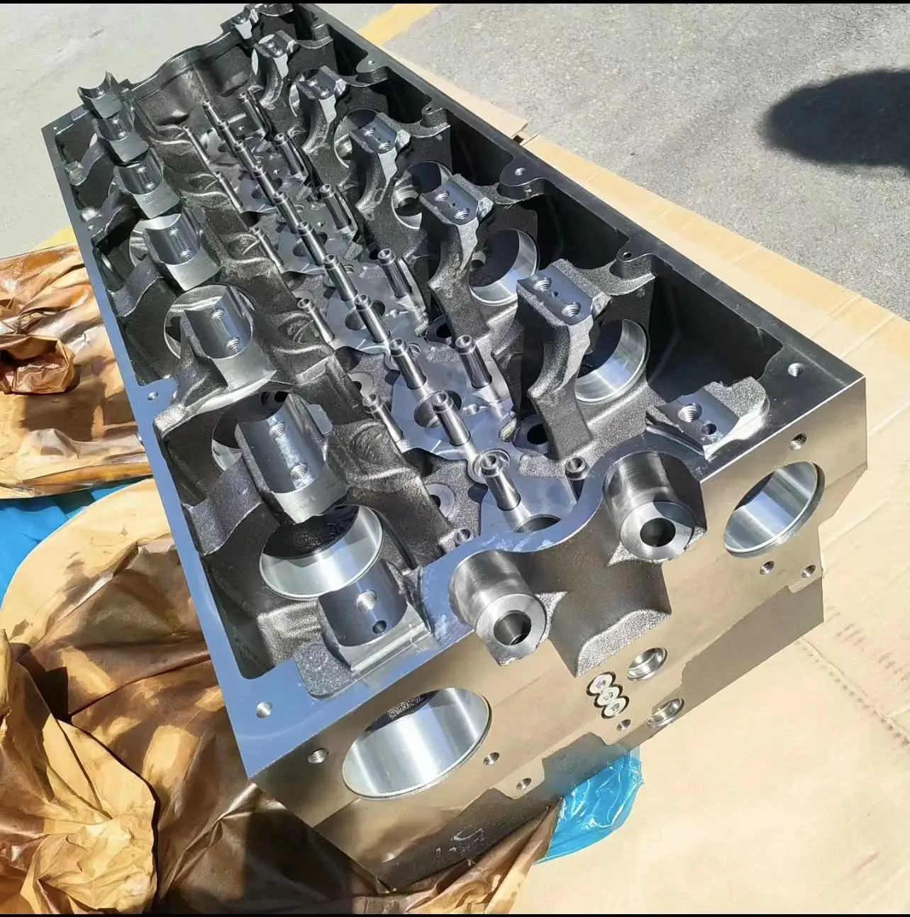 Запасные части 310-4287 310-4450 438-6011 541-3784 для QSX15 KTA19 KAT50 головки блока цилиндров Cummins