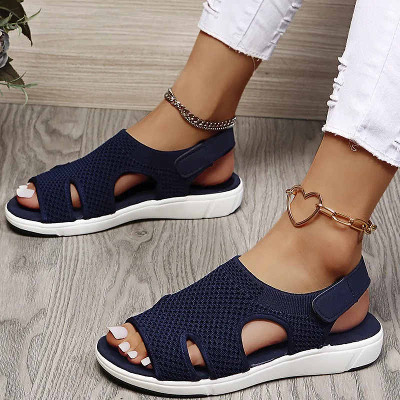 

2022 New Summer Woman Flats Buckle Strap Casual Women Sandals Sexy Shoes Crystal Ladies Fashion Beach Shoe Big Size