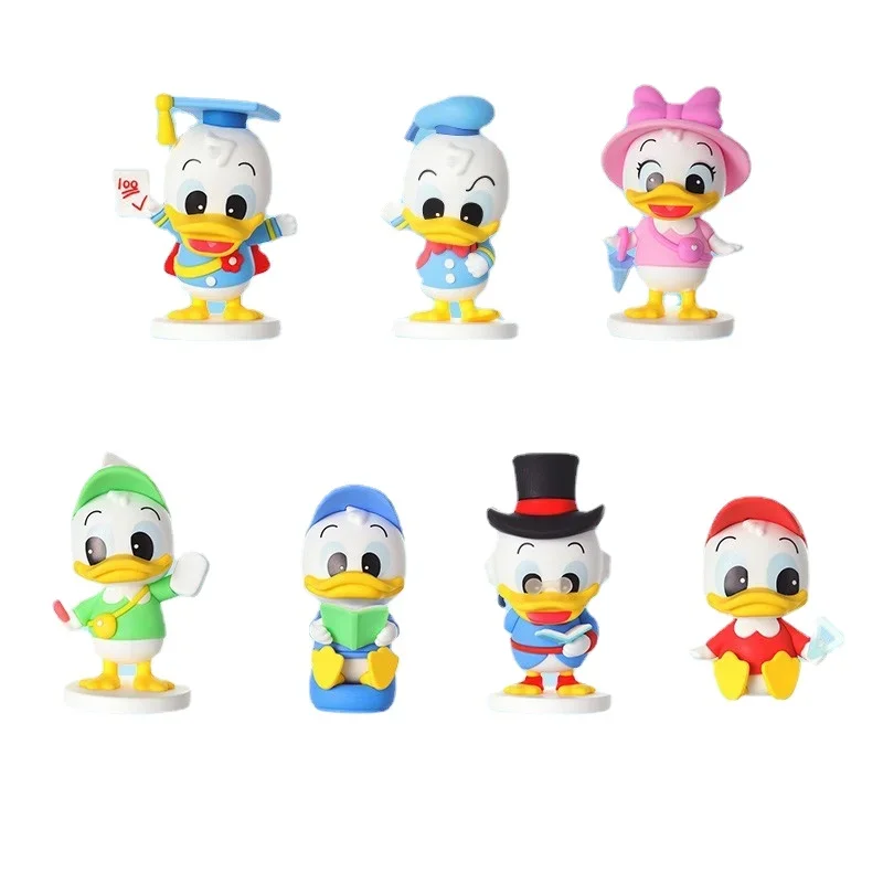 

Disney Donald Duck series kindergarten tide play ornaments hand-made gifts around random.