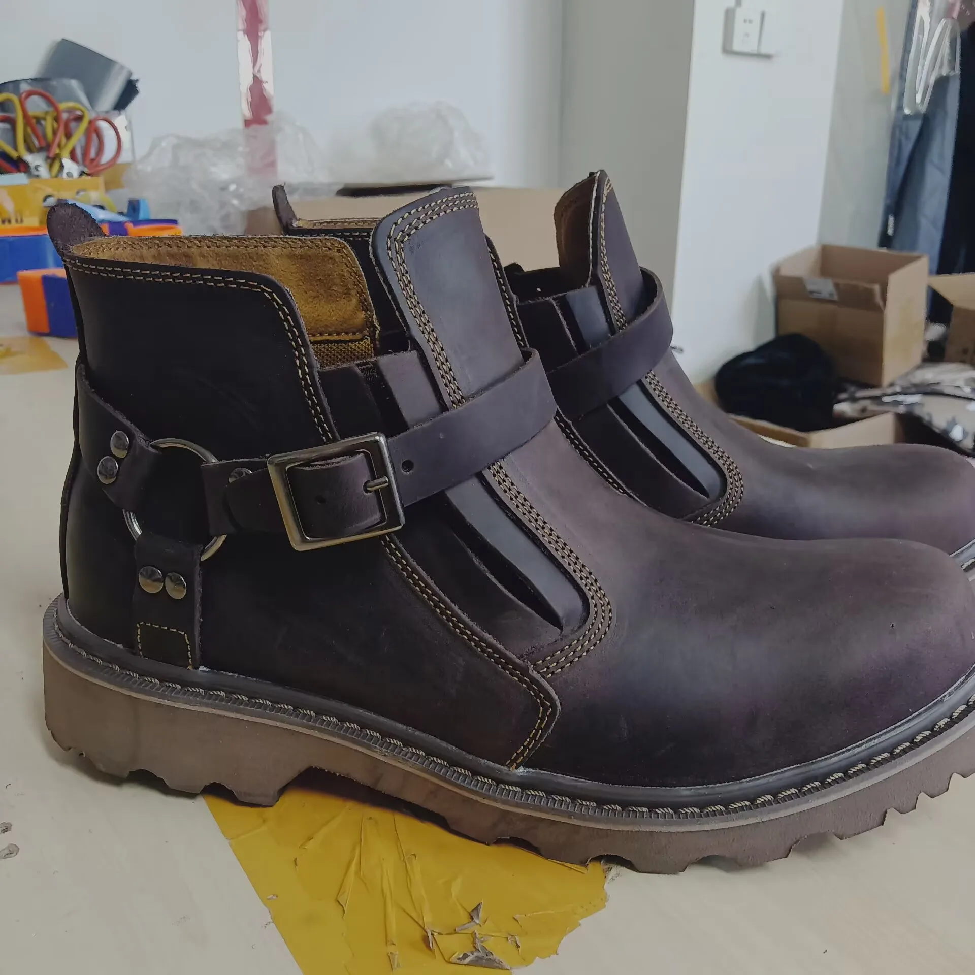 

Кожаные ботинки в стиле ретро для мотоциклов, прочные мужские ботинки, короткая обувь для пар, мотоциклетное защитное оборудование, мотоциклетная обувь