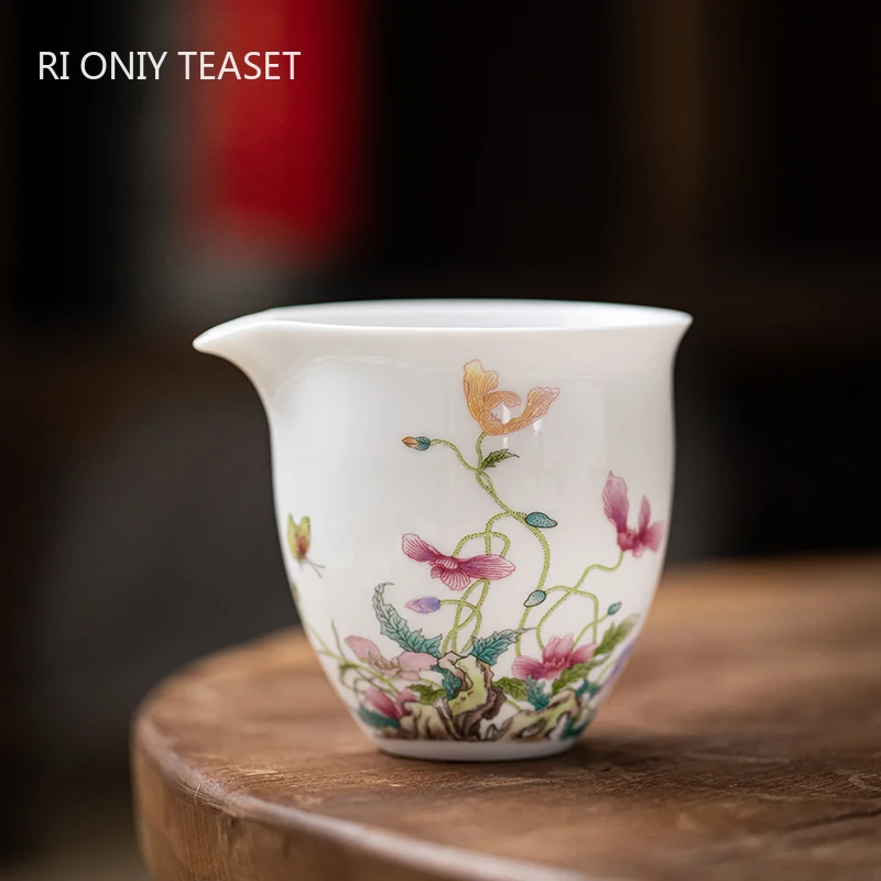 

190ml Chinese Ceramic Fair Cup Cha Hai Hand-painted Flowers Teacup Household Handmade White Porcelain Tea Set Accessories