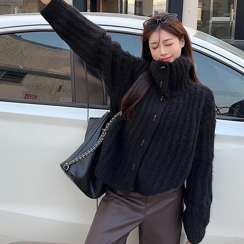 Водолазка толстый вязаный свитер пальто кардиган на пуговицах женский