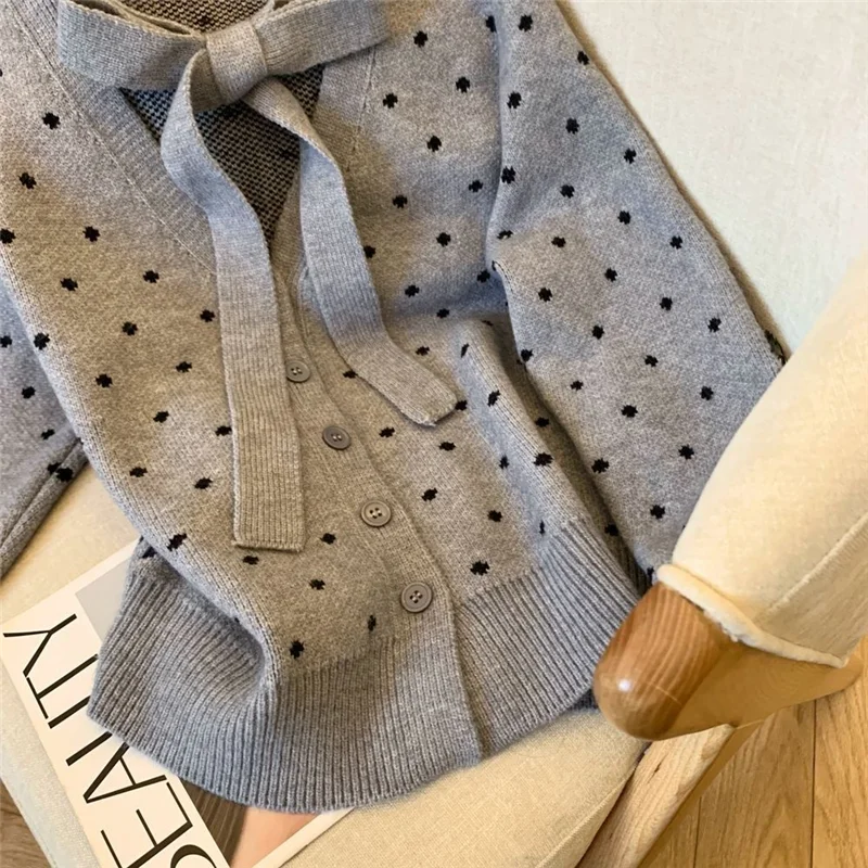 Осенне-зимний трикотажный свитер для женщин новинка 2025 модный свободный