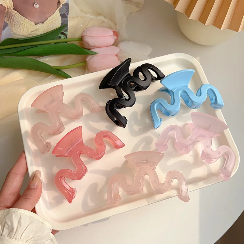 

Korean Jelly Color Wave M-shaped Hair Claw Clips Translucent Trendy Color Women Ponytail Clip Crab Hair Clips Hair Accessories