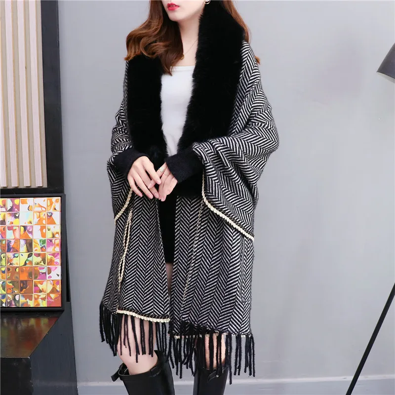 

ZJZLL Fashion Wave Pattern Large Fur Collar Poncho Cape Autumn Winter Women's Shawl with Sleeves Knitted Faux Mink Velvet Coat