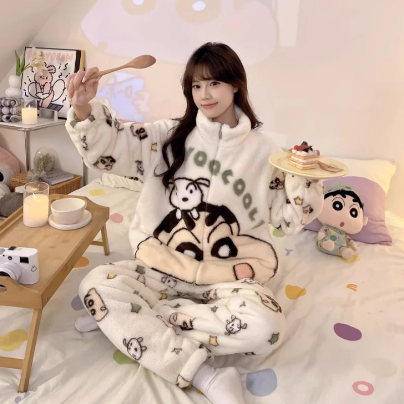 Новинка 2024 фланелевый Пижамный костюм пижама в стиле Аниме Crayon Shin-Chan Женская