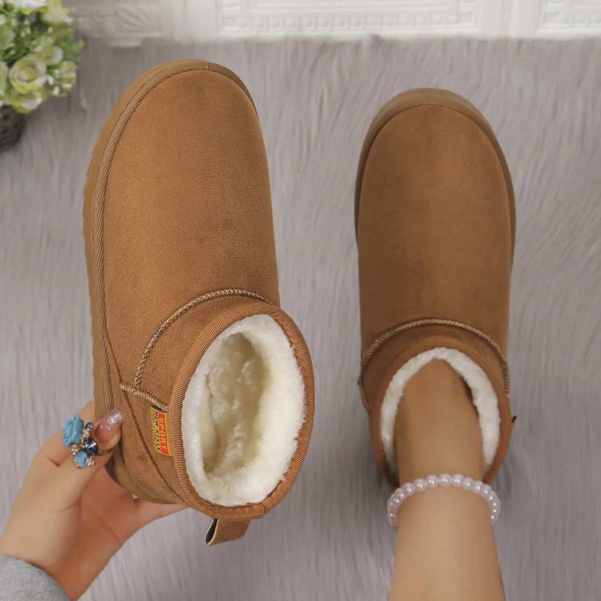 Женские зимние ботинки на плоской платформе искусственные замшевые