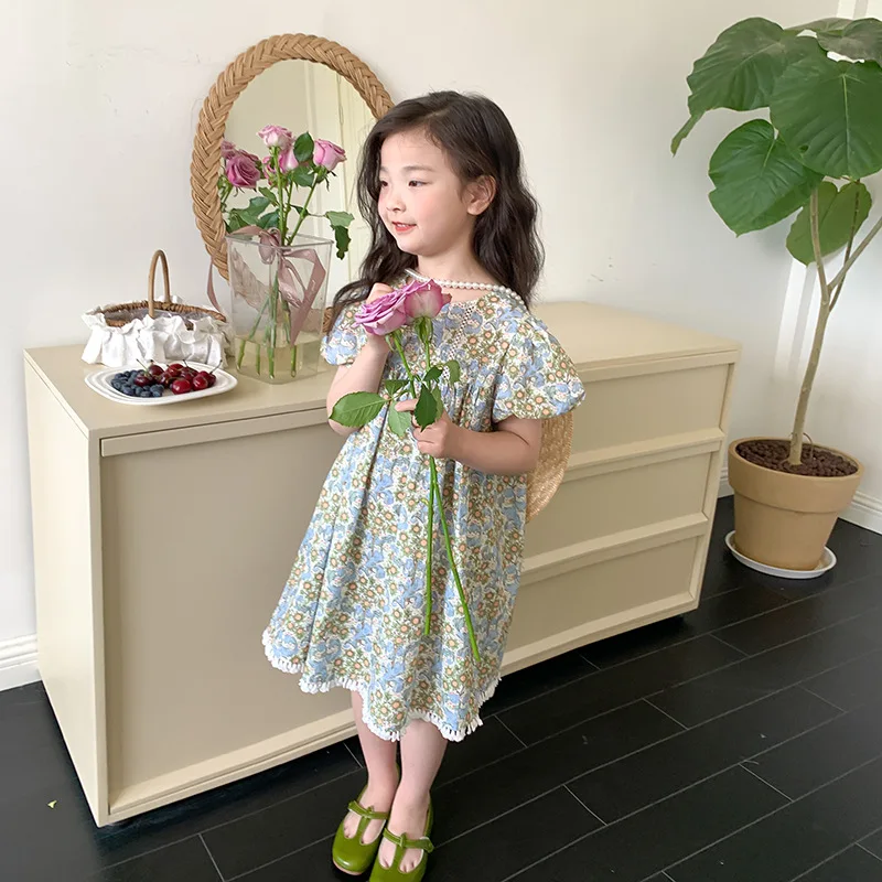 

Милое летнее платье для девочек, новинка 2023, модное повседневное простое милое платье принцессы для девочек с рукавами-фонариками и цветами