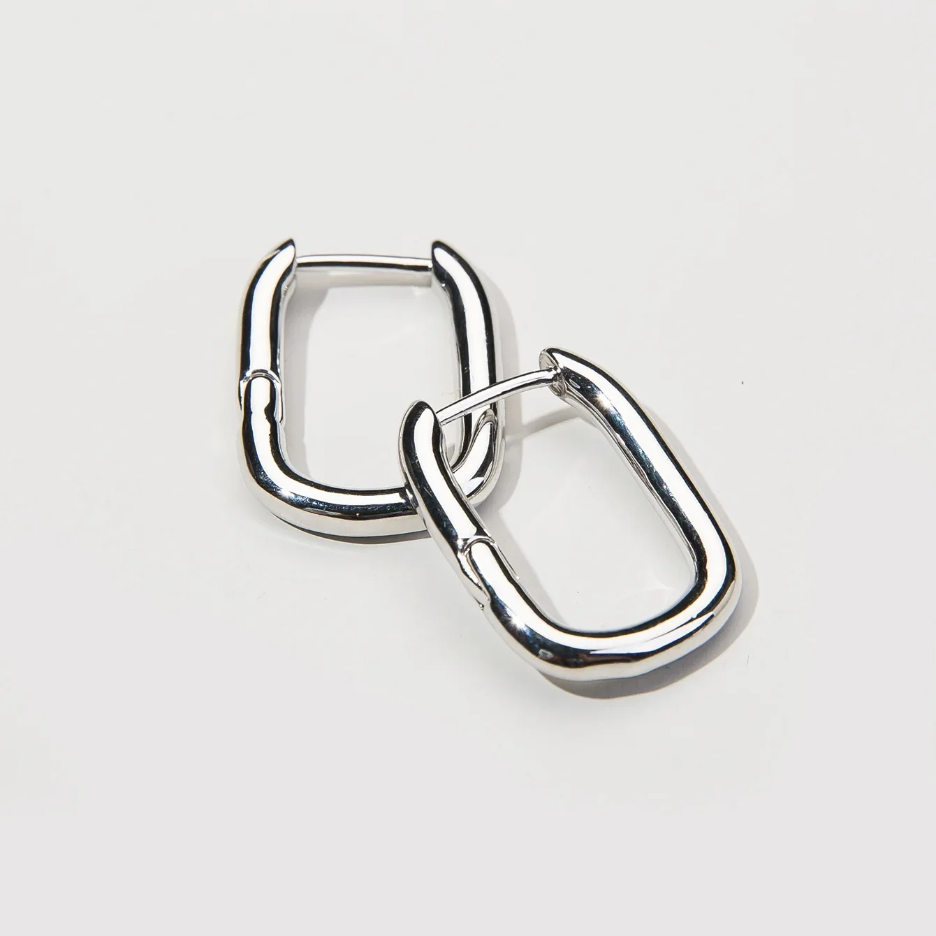 Модные U-образные серьги простой овальной формы женские элегантные уникальные