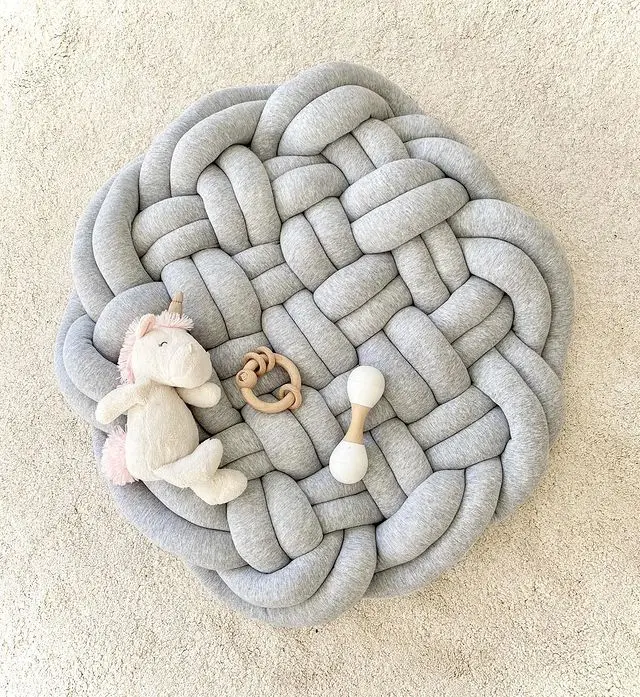 

Hand-woven Round Cushion Children's Cushion Pillow Decorative Floor Mat Natural Wind Shooting Props