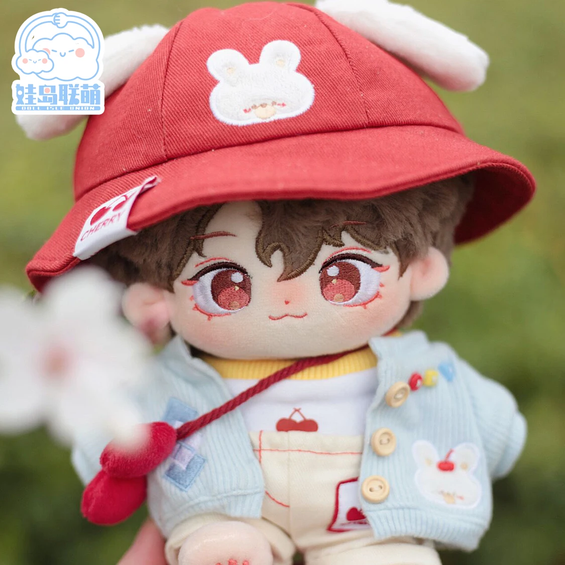 

Костюм из шапки и брюк в японском стиле