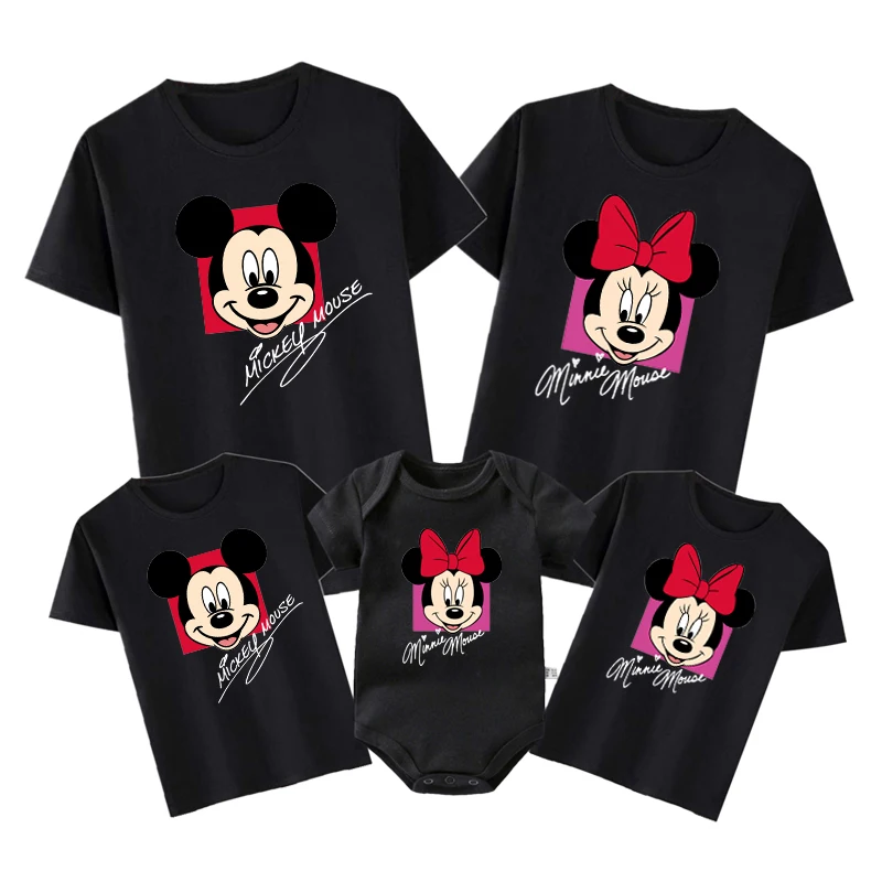 

Funny Family Matching Outfits Daddy Mommy Daughter Son T-Shirt Baby Rompers Family Look Mickey Minnie Tops Photography Clothes