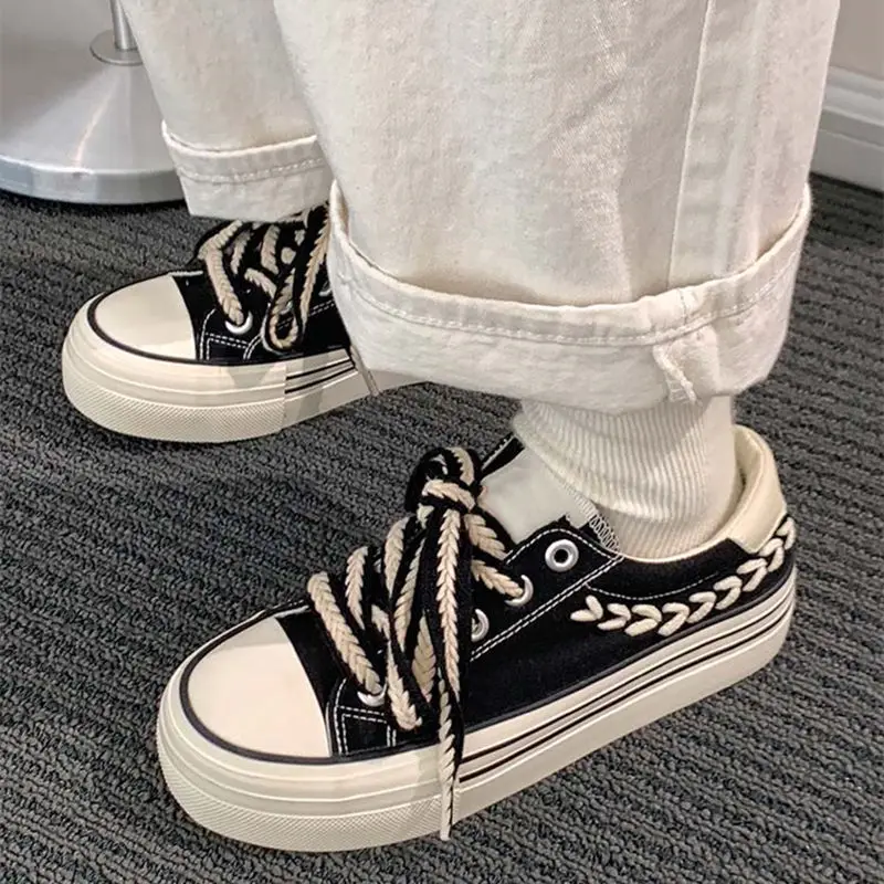 

Autumn Canvas Sneakers Women 2023 Fashion Students Vintage Platform Sneakers Basic Sleek Basic Sleek Casual Black Female Shoes