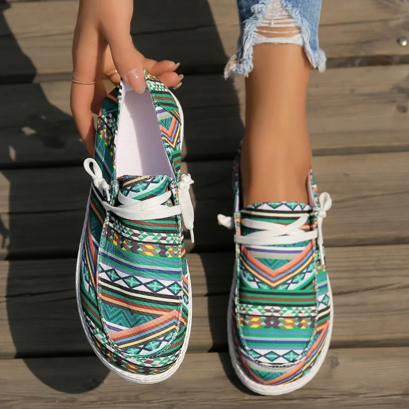 

2023 New Summer Women Vulcanized Shoes Canvas Slip on Loafers Female Flat Shoes Fashion Ladies Walking Shoe Casual Sneakers 43