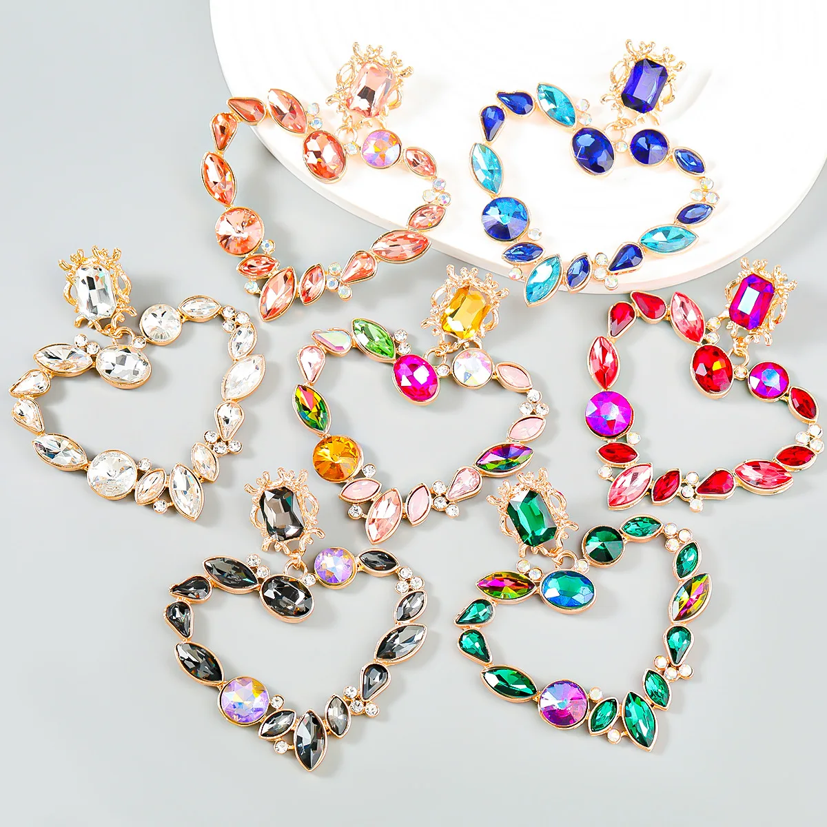 

JURAN High-quality Hollow-out Heart Shaped Drop Earrings for Women Exaggerate Big Pendant Earrings Statement Jewelry 2023 Trend