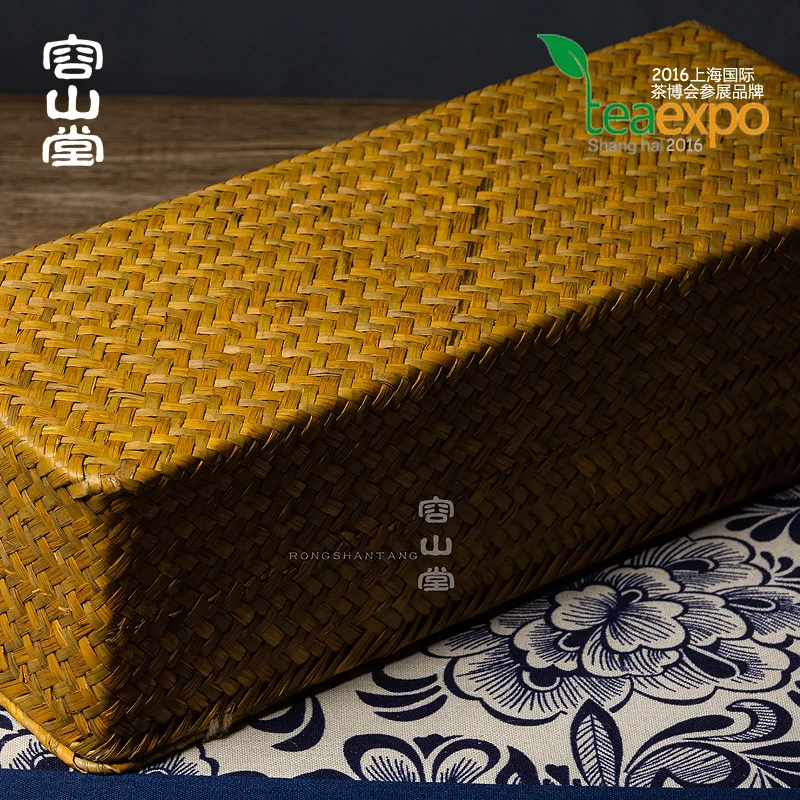 Подставка из ротанга для хранения чайного набора соломенная |