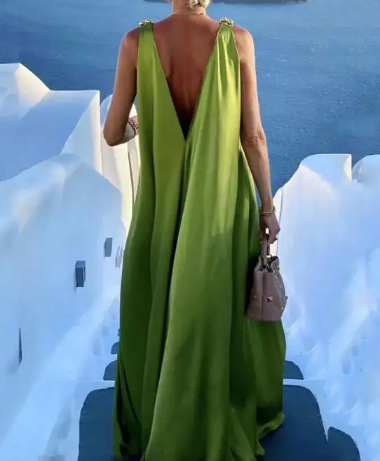 Рисунок 3 - Женское длинное платье без рукавов