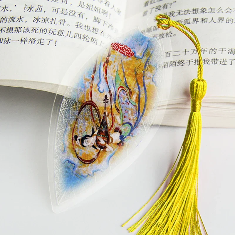 

Закладки из жилки магнолии TWBEB