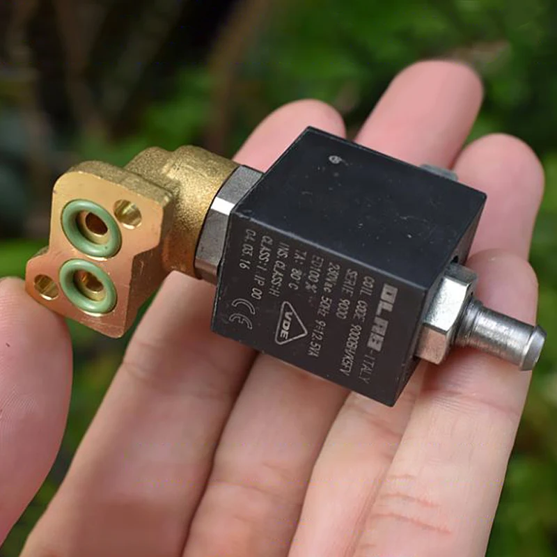 

9000BH AC230V 2-Position 3-Way Electric Brass Solenoid Valve Normally Closed Type For Coffee Machine Steam Hot Water