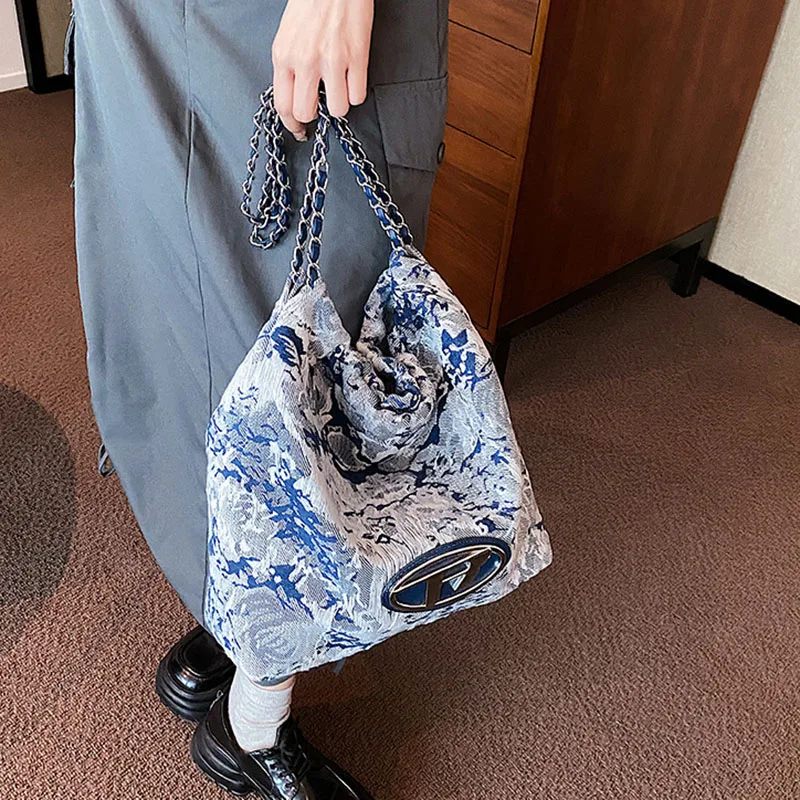 Luxury Designer Handbag Casual Crossbody Bags for Women Commuter Fashion Chain Shoulder Bag Shopping Travel Versatile Storage