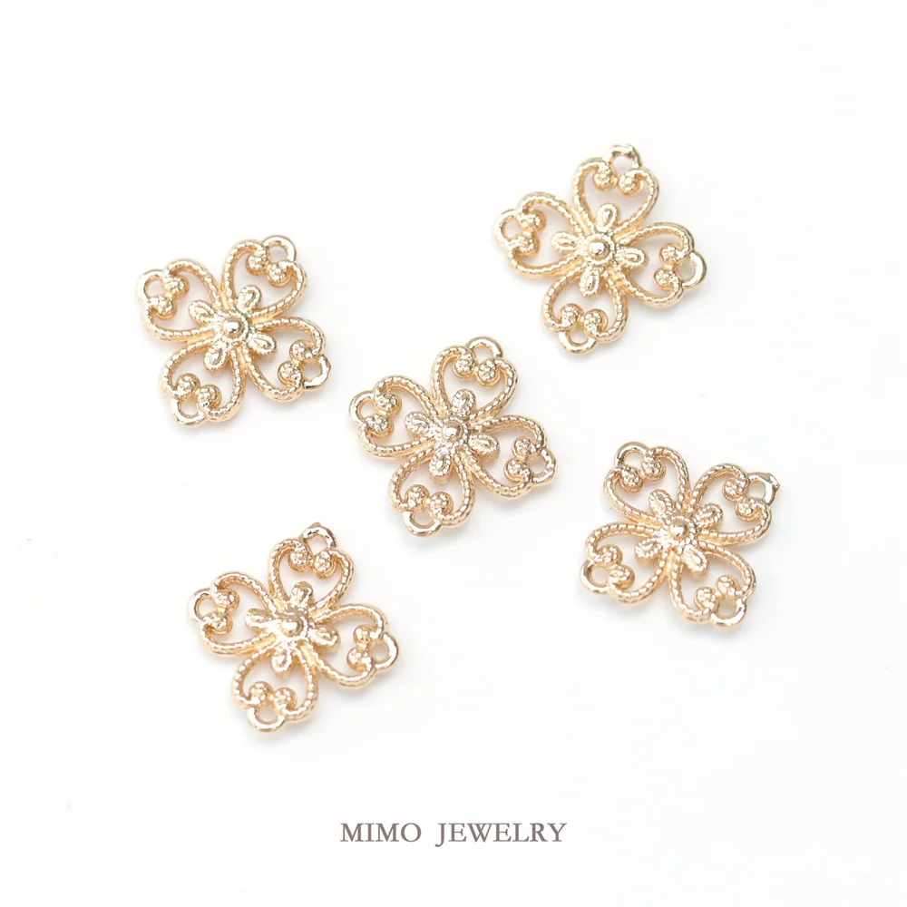 

MIMO JEWELRY Copper gold-plated hollow vintage court style love clover pendant connecting piece DIY accessories
