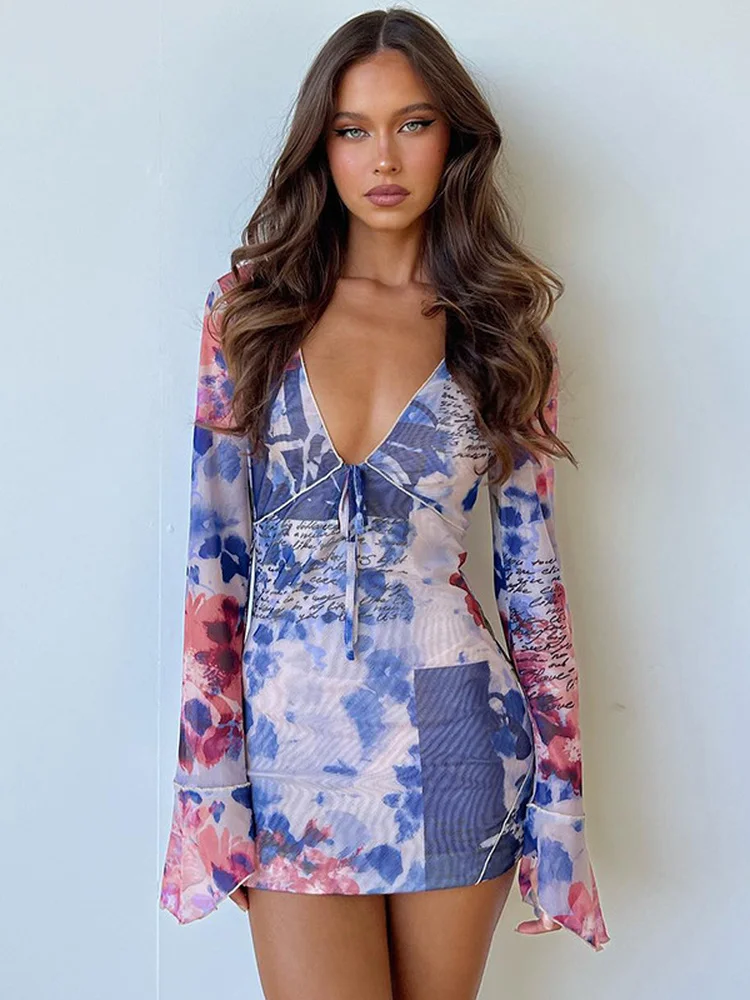 

Uettey Fashion Printed Mini Dress for Women Long Sleeve Ruffles Slim Party Dresses Y2K V-Neck Bandage Casual Dress Club Outfits
