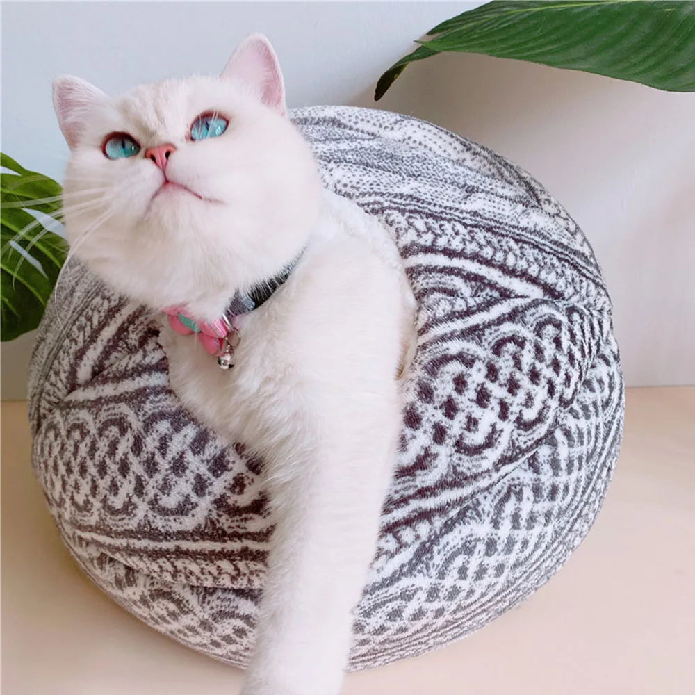 

Cat Beds Spherical Cat House Warm Round Opening Pets Sleeping Cave Nesk Kitten Playhouse Toys Kennel Basket Cozy Cat Accessories