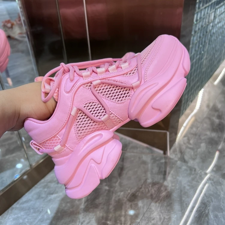

Fashion Thick-soled Sports Shoes Women Shoes Korean Sports Shoes Breathable Heightened Non-slip Casual Shoes Autumn