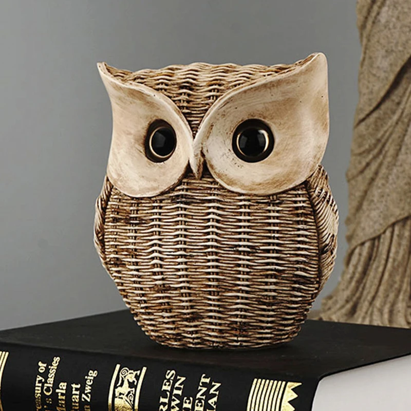 

1x Garden Owl Statue Handicraft Decoration Nordic Style Living Room Desktop TV Cabinet Resin Ornaments Room Decorations