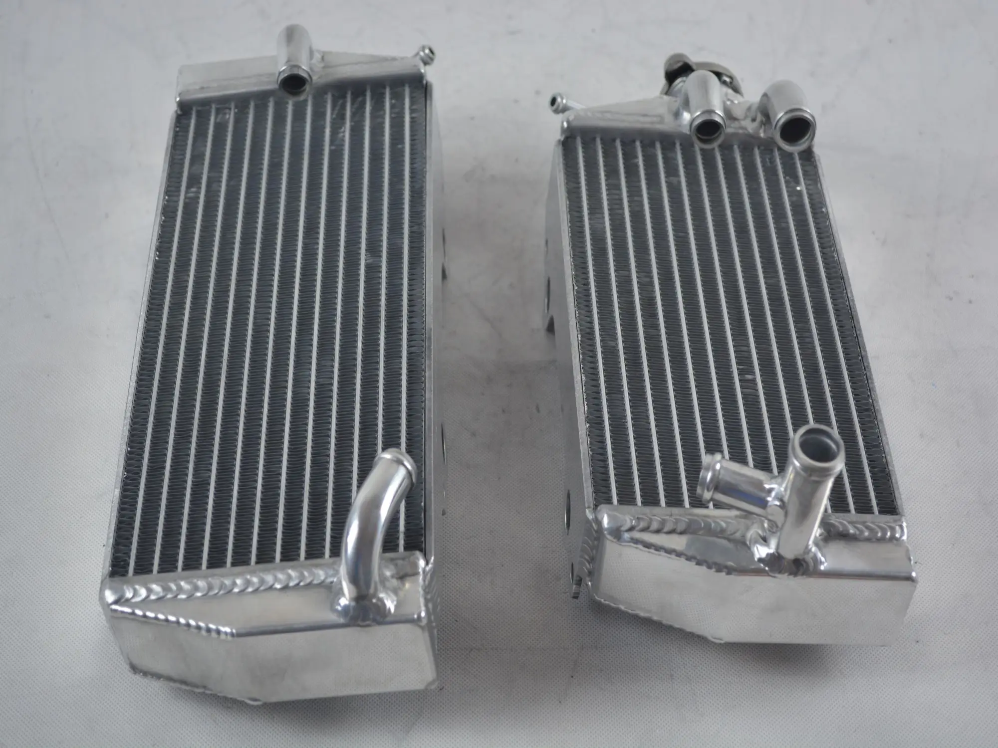 Новая левая и правая стороны для Suzuki RMZ450 RMZ 2005 алюминиевый радиатор охлаждения