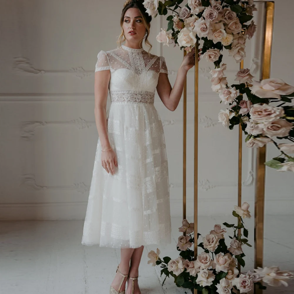 

Свадебное платье трапециевидной формы для невесты 2022 с короткими рукавами и круглым вырезом, винтажные свадебные платья в стиле бохо, круже...