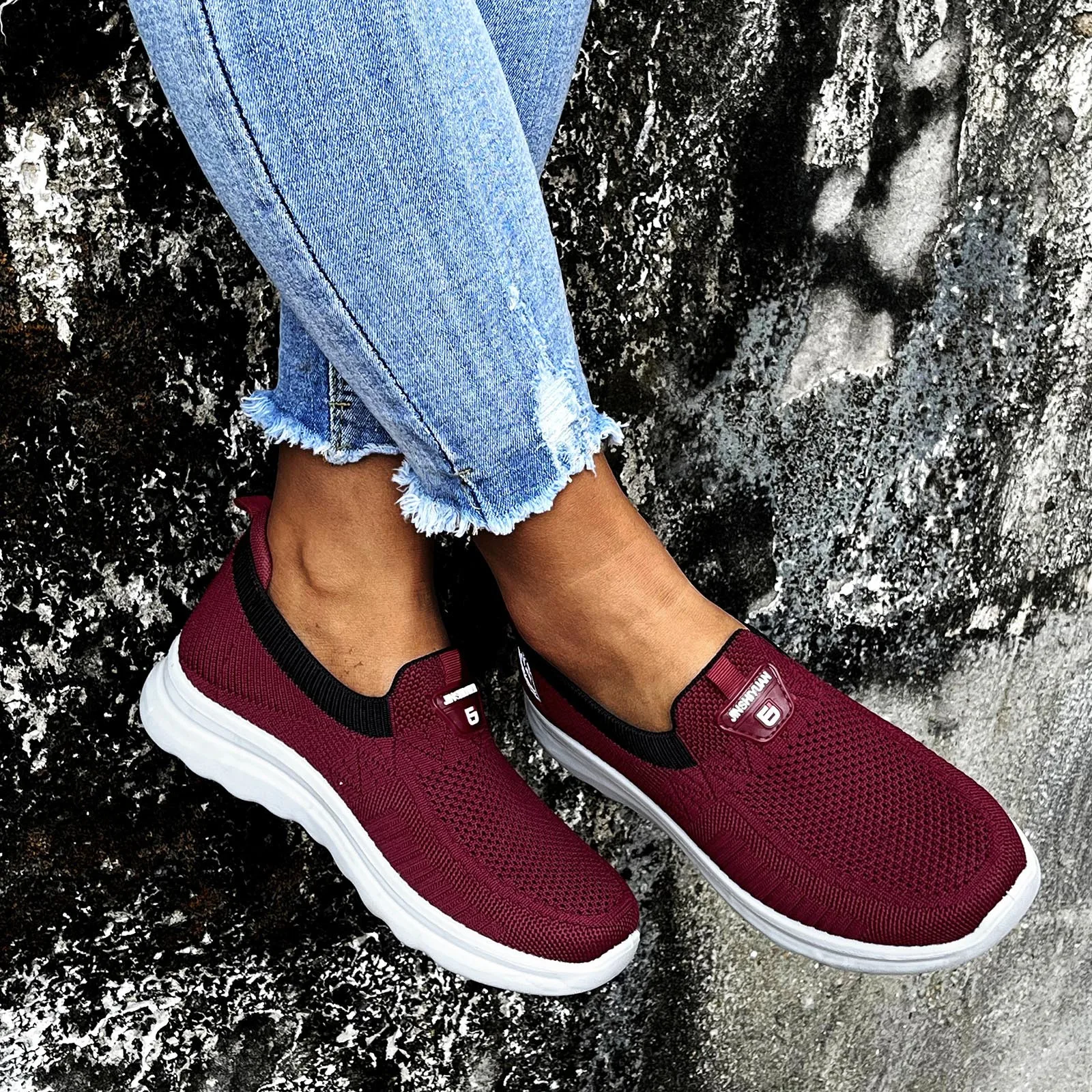 

Sneaker For Women Ladies Mesh Fabric Lightweight Breathable Sport Shoes Sneakers Running Shoes Flat Slip on Casual Shoes