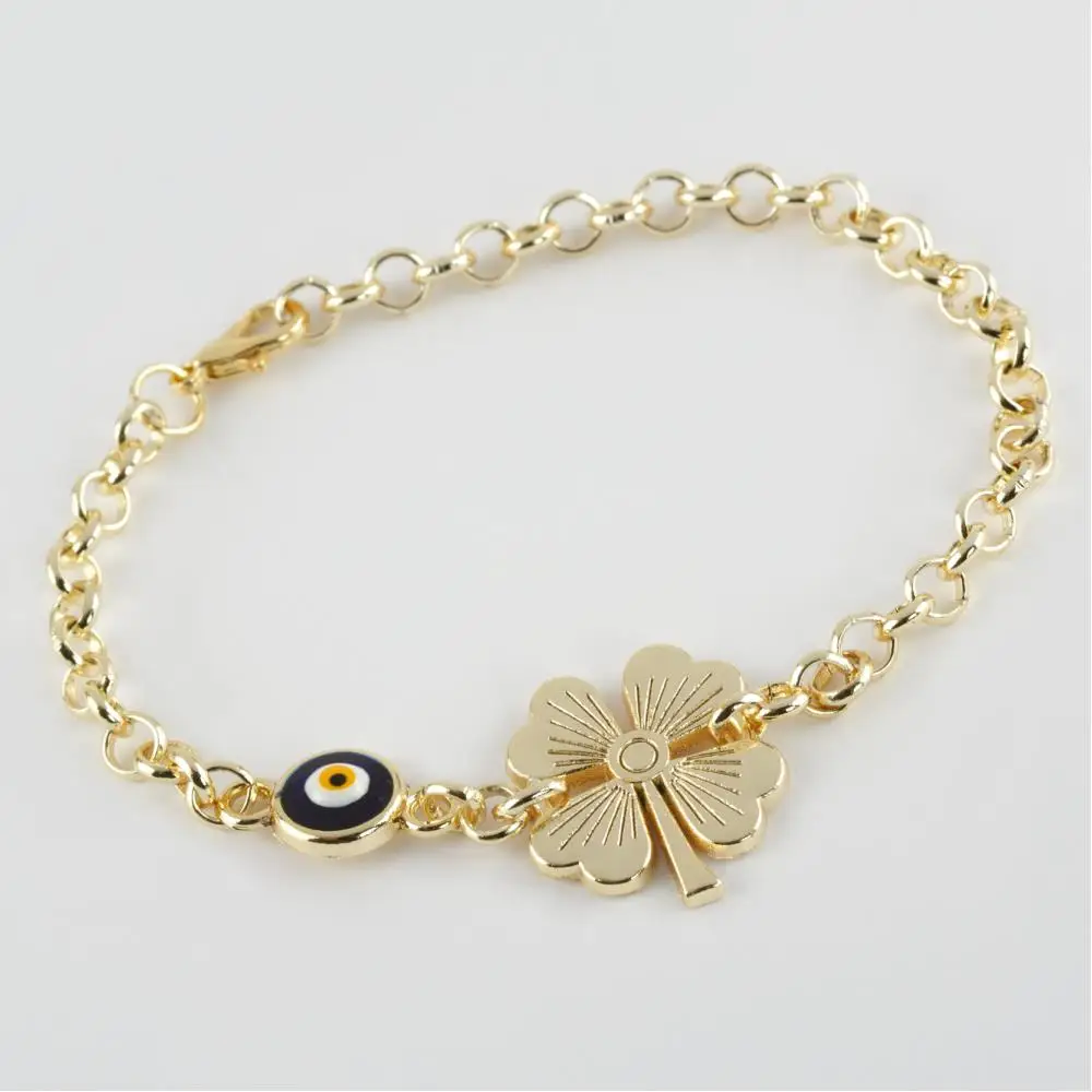 

Браслет-цепочка в виде клевера