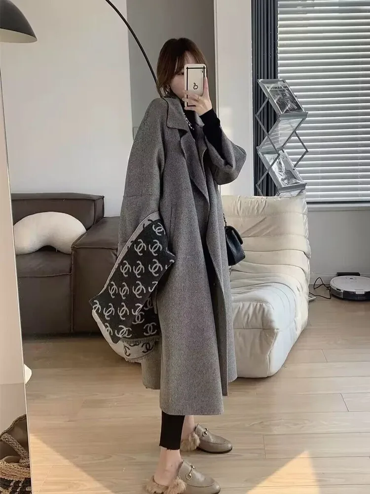 Женское кашемировое пальто винно-красного цвета средней длины осень-зима 2023