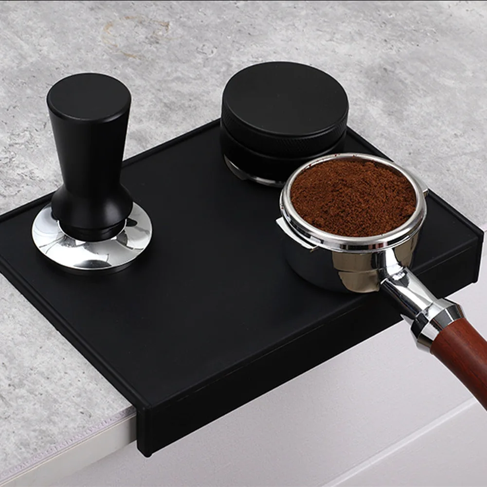 

1pcs Coffee Tamper Pad Tamping Rest Holder Corner Edge Pad Black Silicone Tamping Mat For Office Bar Shop
