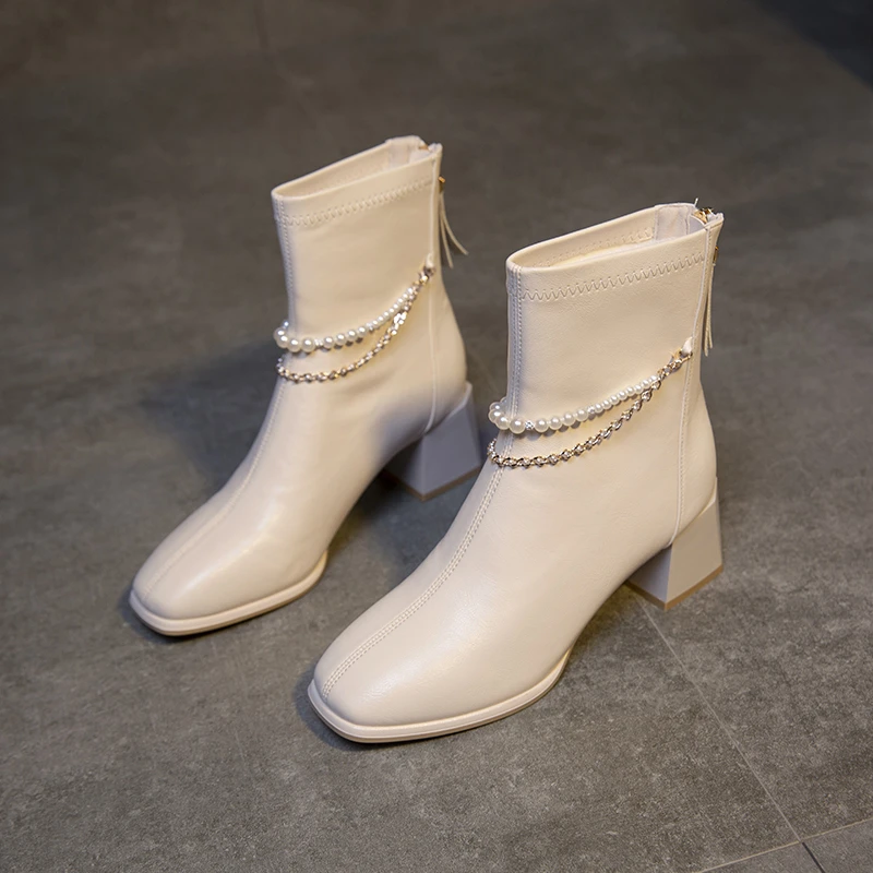 

Женские ботильоны на платформе, черные, бежевые ботильоны из искусственной кожи с цепочкой и жемчугом, с боковой молнией, на высоком каблуке, 2022