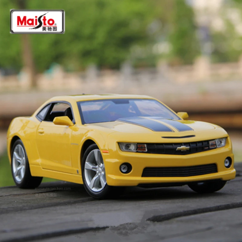 

Maisto 1:24 Chevrolet Camaro SS RS Alloy Car Model Diecasts Metal Sports Car Model High Simulation Collection Childrens Toy Gift