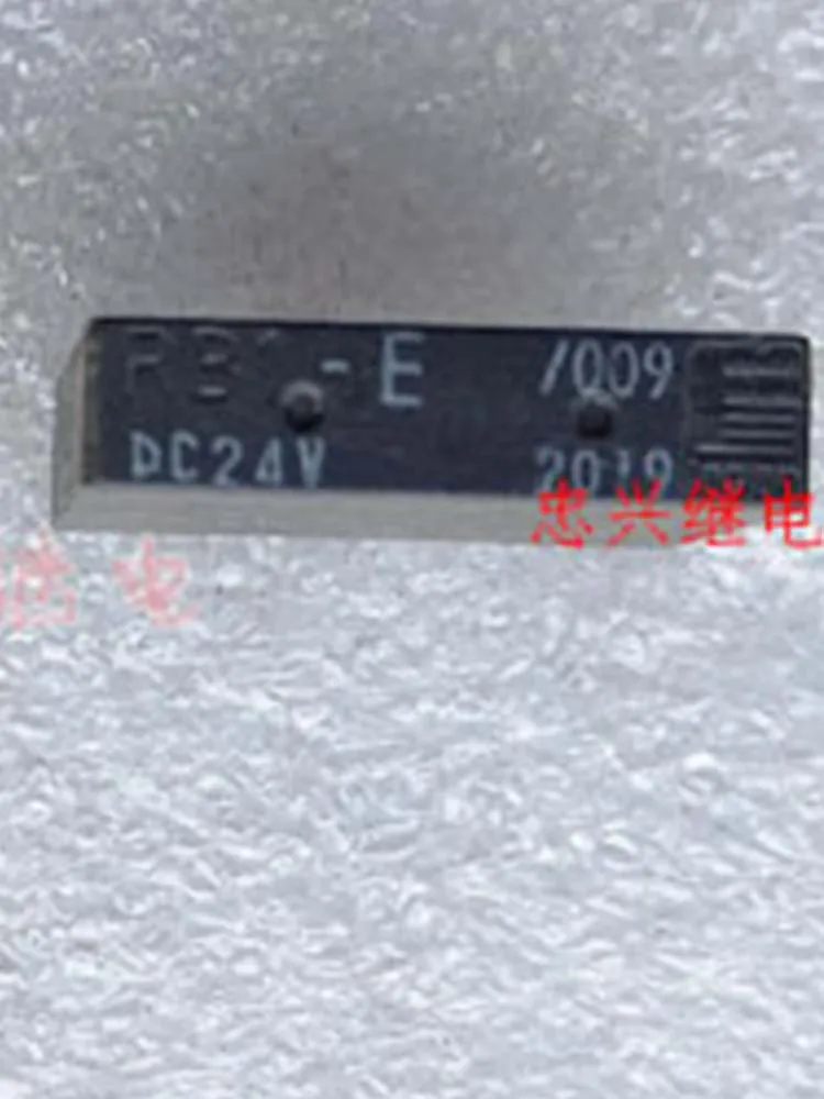 

RB1-E DC24V 24V Реле 24VDC 4pin