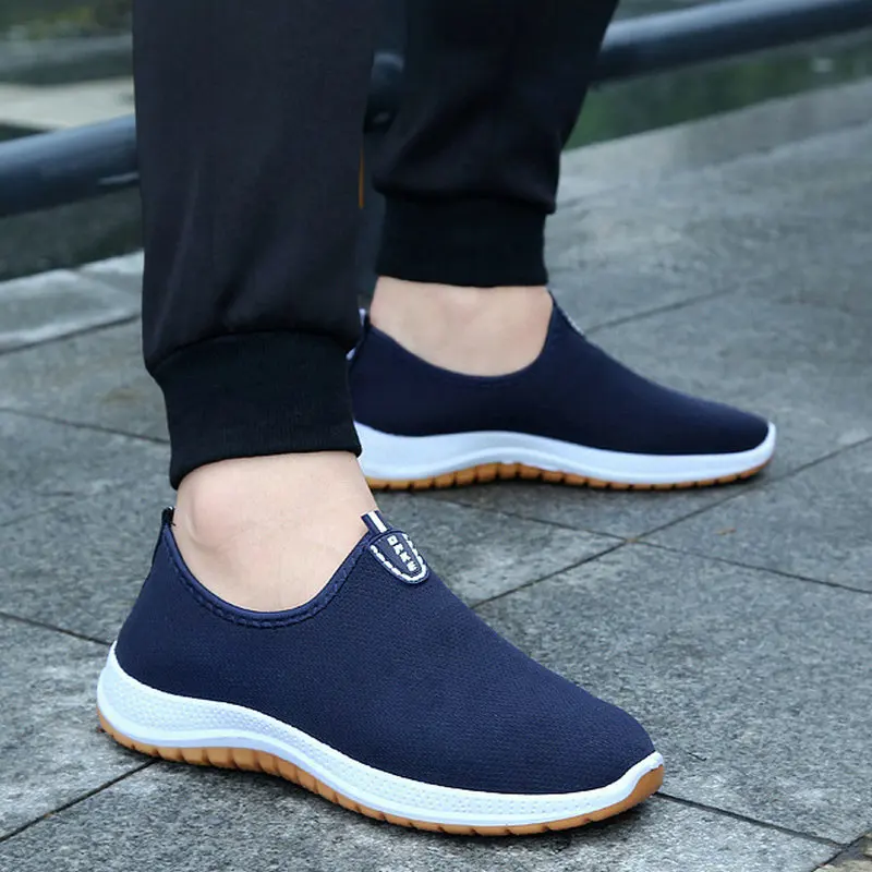 

2023 New Fashion Men's Vulcanize Shoes Casual Breathable Running Sports Shoes Soft Sole Outdoor Walking Shoes for Men Zapatillas