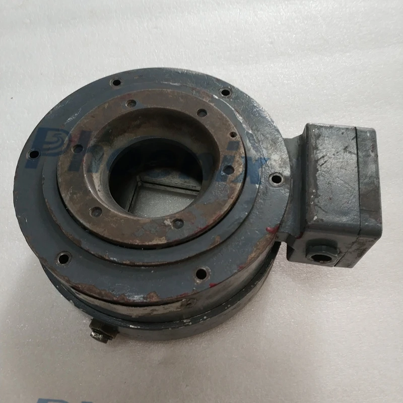 Оригинальный 61.101.2202 Тормозная колодка в сборе сцепление 77 60019A15 24 В 220 нм