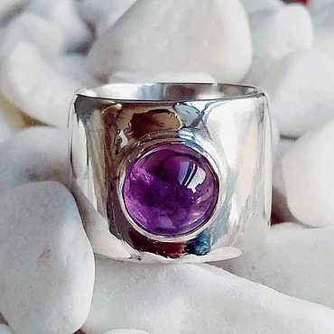 

Women's Fashion 925 Silver Color Rings SimpleElegant Natural Purple Gemstone Jewelry Wedding Engagement Party Ring Size 5-11