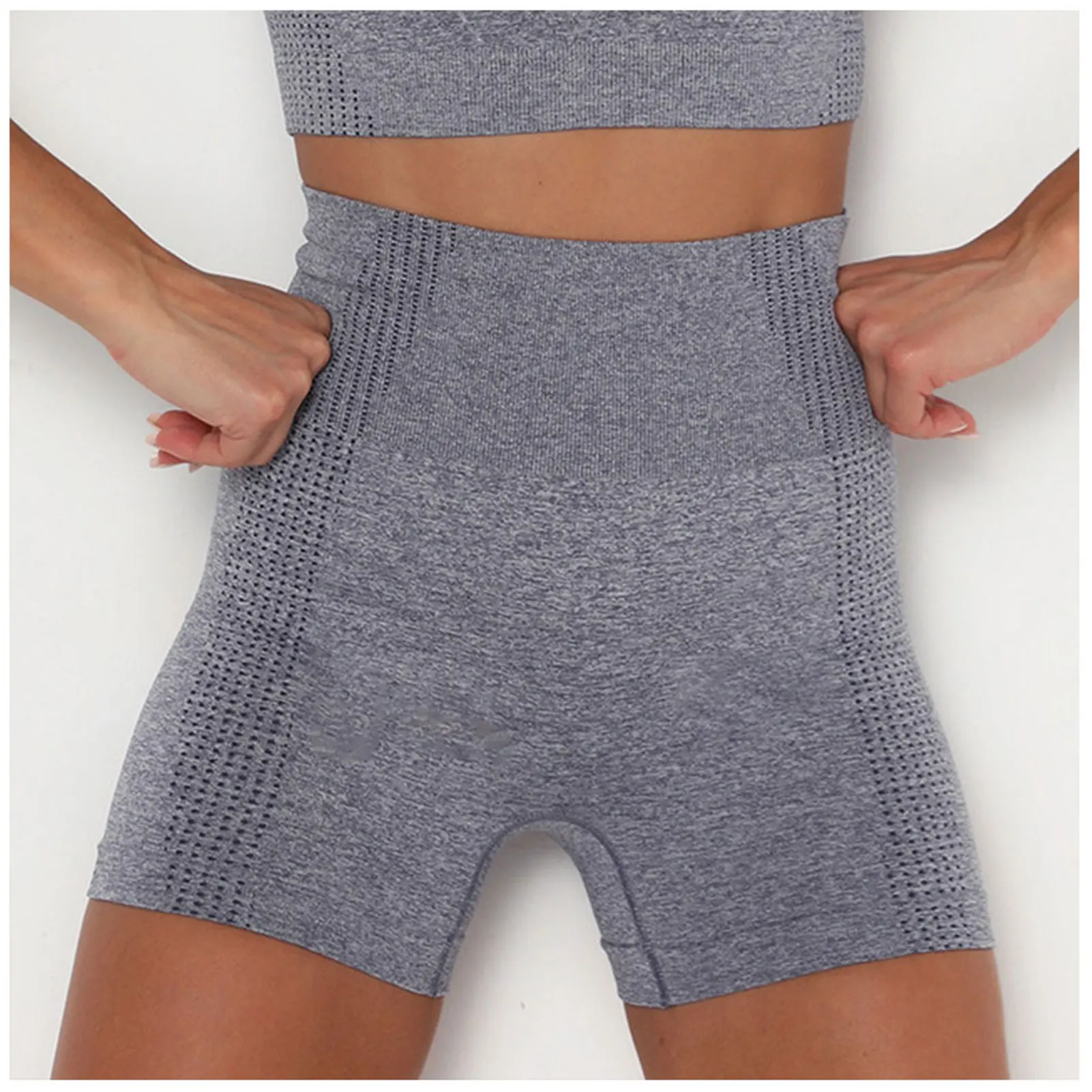 

2/3 Woman’s Running Yoga Outfit Set with High Waisted Textured Scrunch Butt Hot Shorts for Fitness Enthusiasts Gifts
